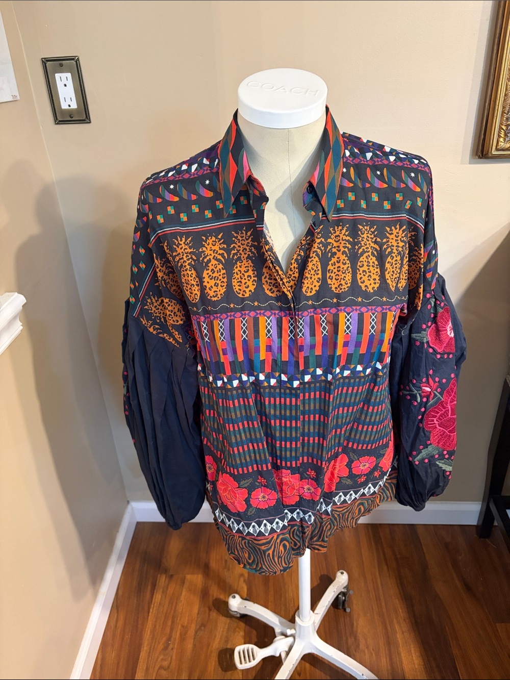 FARM RIO Anthropologie Blouse with Orange Pineapple & Pink Accents